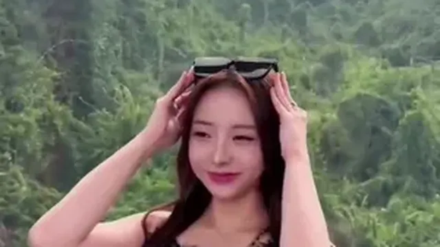10만 인스타녀 올노출 모음집