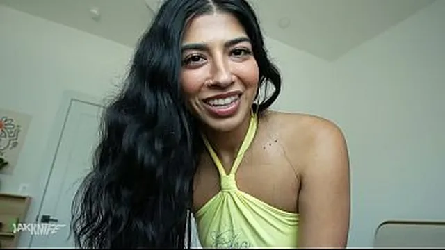 I fucked a BIG BOOTY DESI BABE while she was on the phone with her BF - Jasmine Sherni