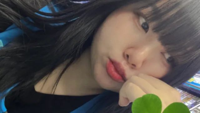 욕정이 주체가 안되는 편의점 알바중인 비떱 1