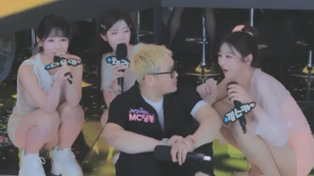 초대형 방송사고 빡친 남자가 여캠 머리채 잡아버림