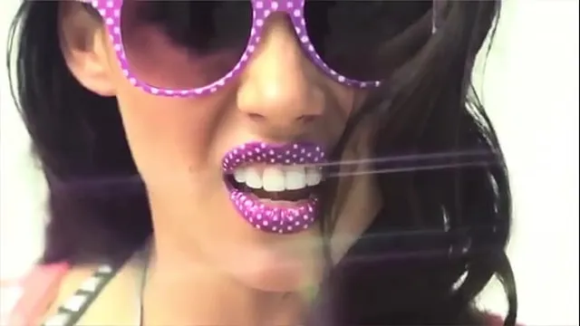 SHEMALE PMV 2018