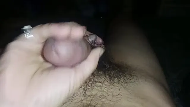 KANTUTIRONG PINOY BEGGING FOR A DEEPTHROAT SESSION TODAY