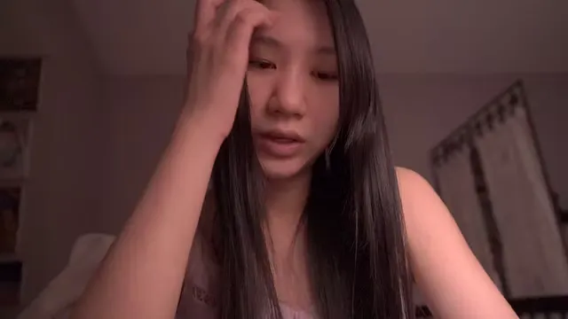 Am I ? - 1 Corinthians 9-10 - Cute Asian Girl ASMR