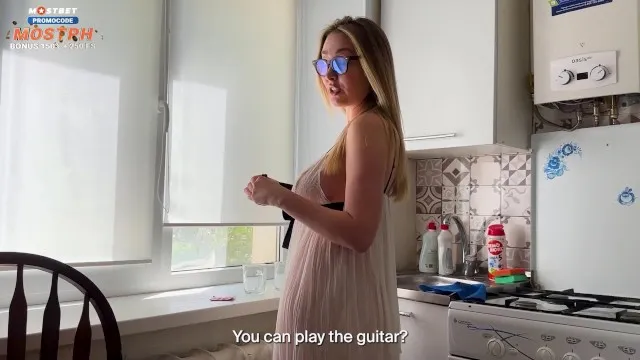 Who said that stepmom doesn’t fuck! Yes Yes Yes! FUCK ME!!! -The courier fucks his friend’s MOM!