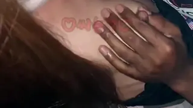노래방에서 노래는 안부르고 흑인 초대남과 주구장창 오입질