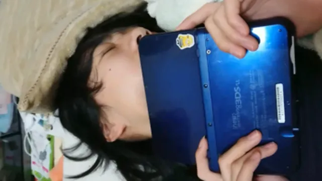 일본 사촌여동생 괴롭히기 4