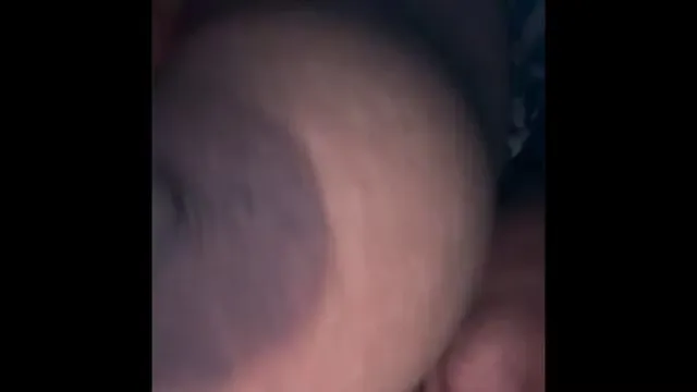 EBONY BBW PLAYS WITH HER BOOBS 💋