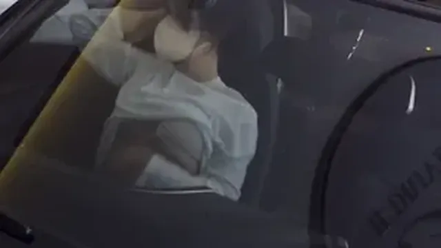 중년 불륜 온몸에 땀이 날 정도로 열심히 하네