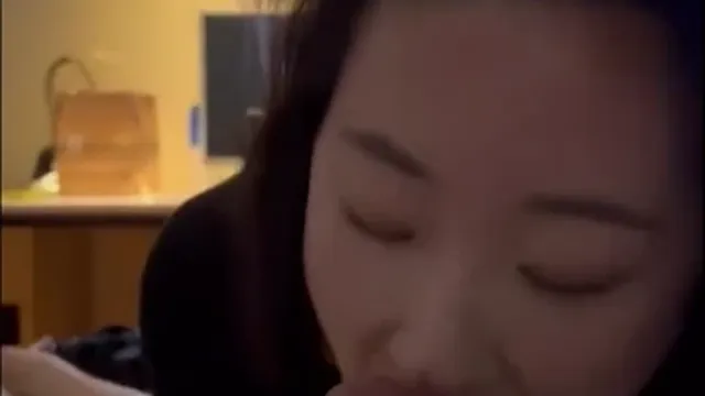 대물자지 빨아재끼는 한국인 유학녀