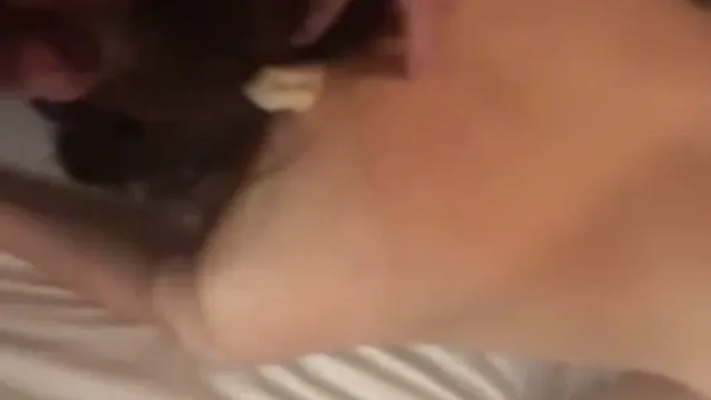 풀린 눈의 여친