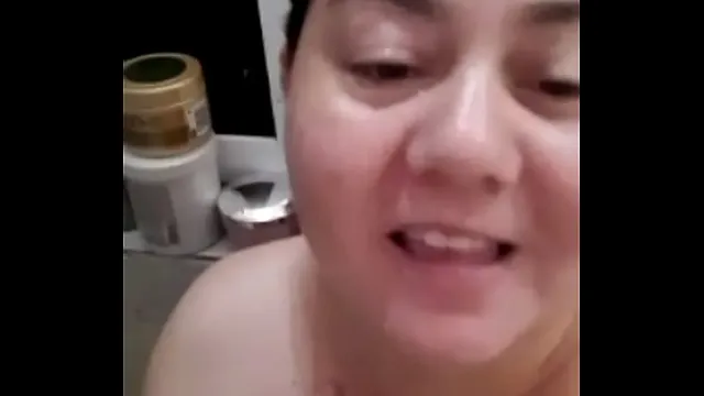 Mature masturbating