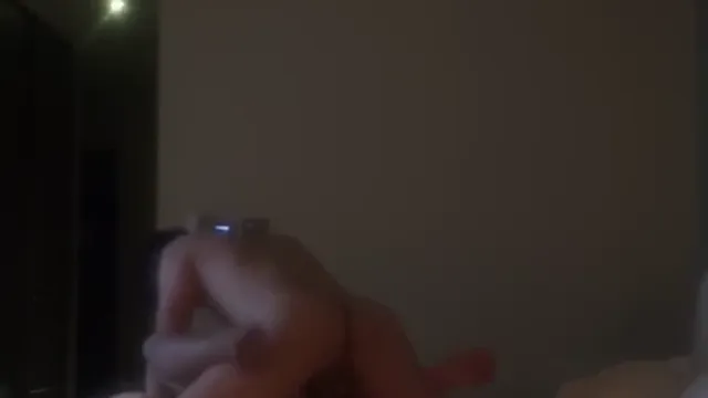 허리돌림 죽이는 그녀 업스케일링