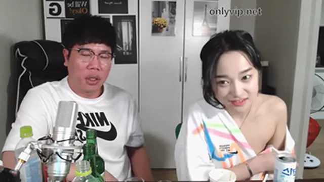 별창남 박살 레전드 게스트 청바지녀 팬방
