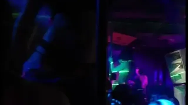 나이트 부킹 아줌마+클럽 화끈녀의 댄스