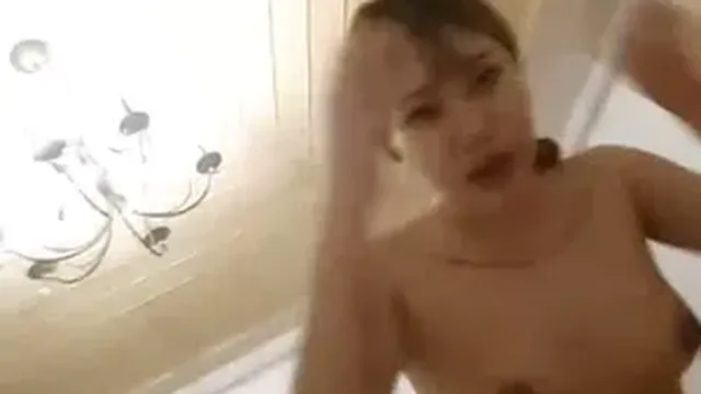 엉성하지만 열심히 섹스에 임하는 양아치