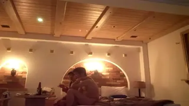 중년 조건녀